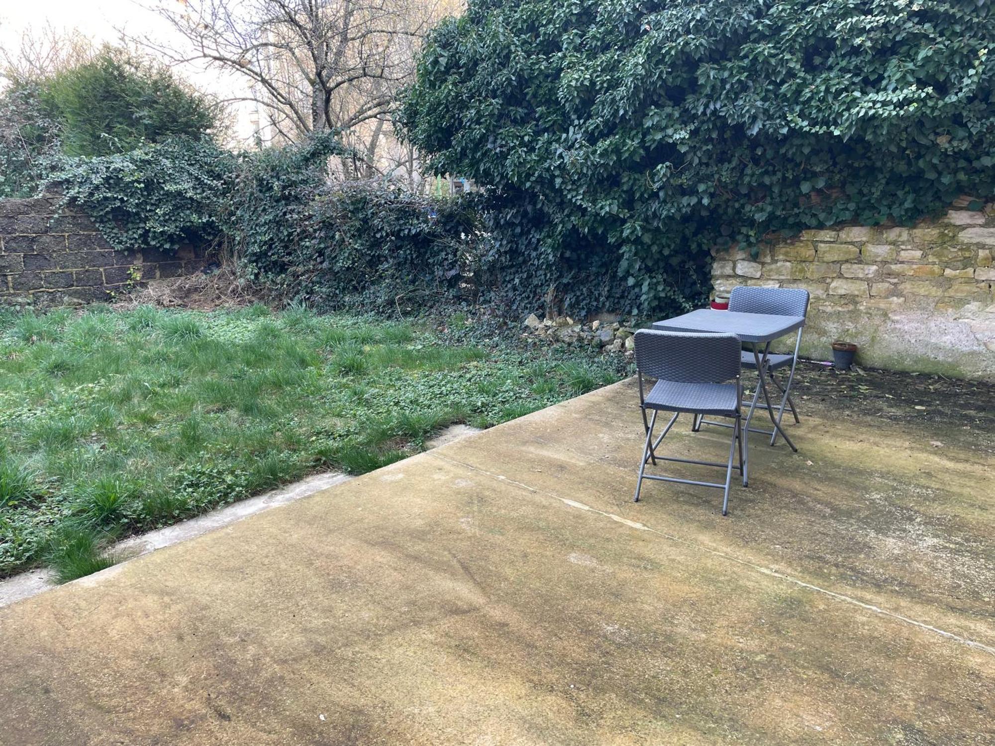 Charmant Appartement Avec Jardin Nancy Exterior photo